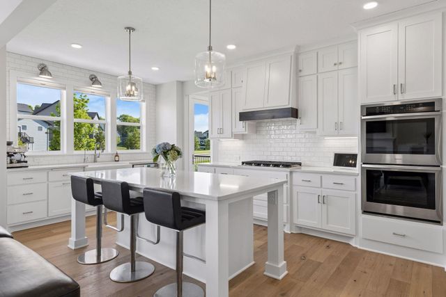 16502 63rd Place N, Maple Grove, MN 55311