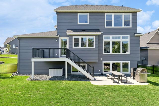 16502 63rd Place N, Maple Grove, MN 55311