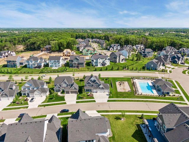 16502 63rd Place N, Maple Grove, MN 55311