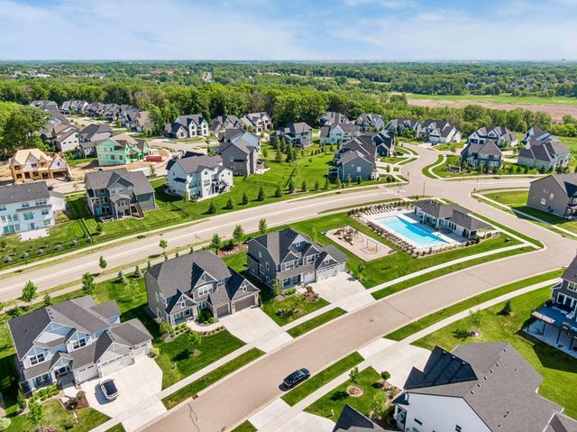 16502 63rd Place N, Maple Grove, MN 55311