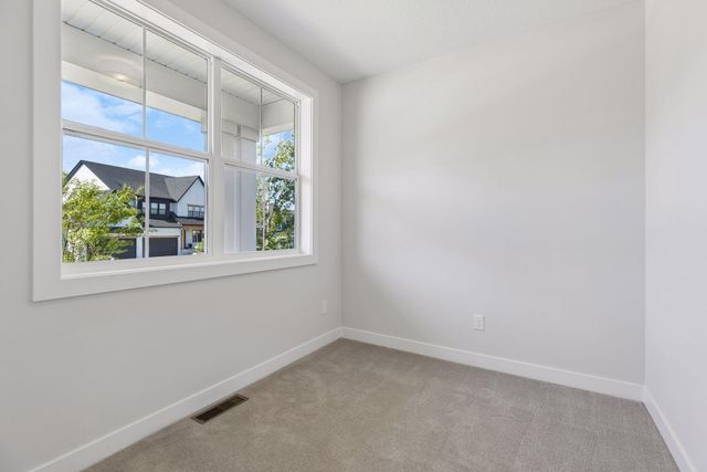 16502 63rd Place N, Maple Grove, MN 55311