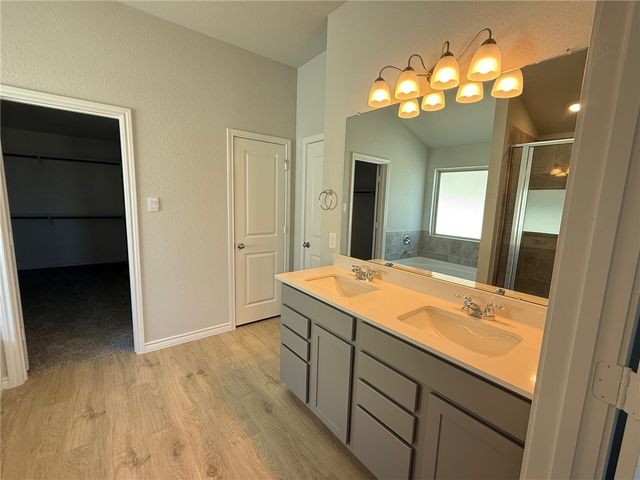 1226 Watkins, College Station, TX 77845