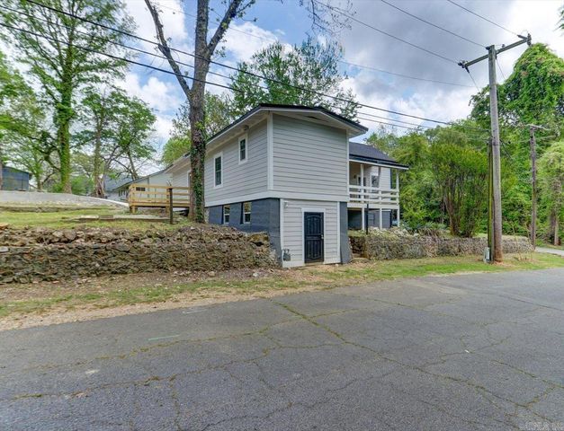 1612 W Grand Ave, Hot Springs, AR 71901