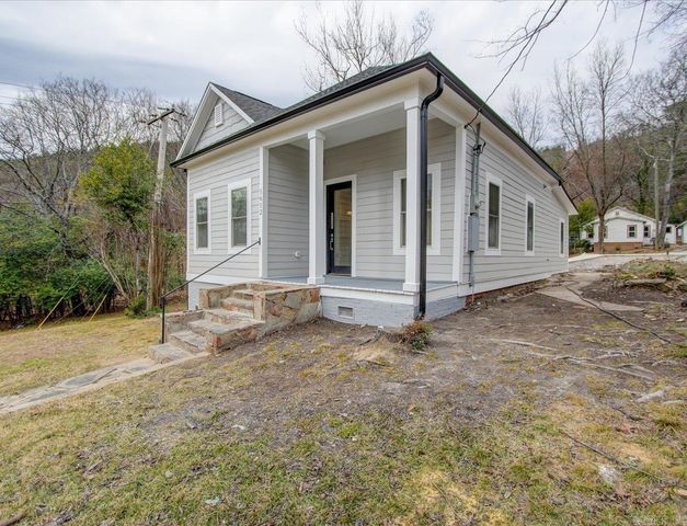 1612 W Grand Ave, Hot Springs, AR 71901