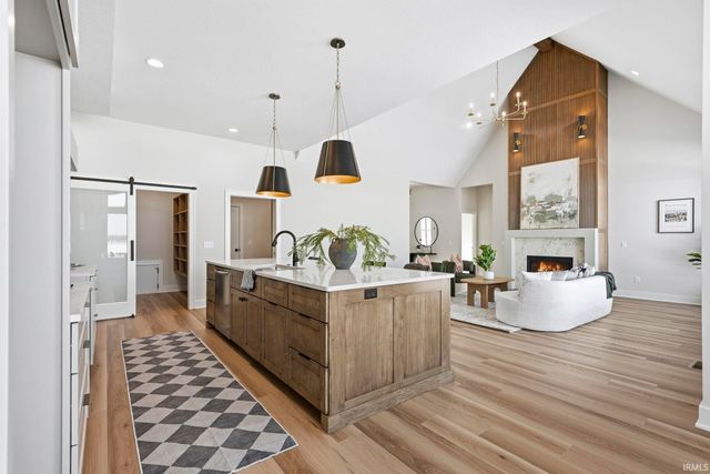 12504 Blue Jay Trail, Fort Wayne, IN 46814