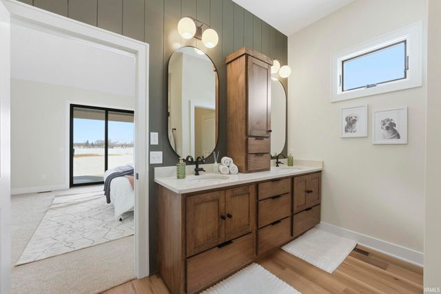 12504 Blue Jay Trail, Fort Wayne, IN 46814