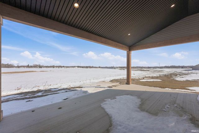 12504 Blue Jay Trail, Fort Wayne, IN 46814