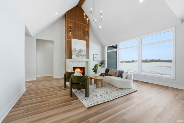 12504 Blue Jay Trail, Fort Wayne, IN 46814