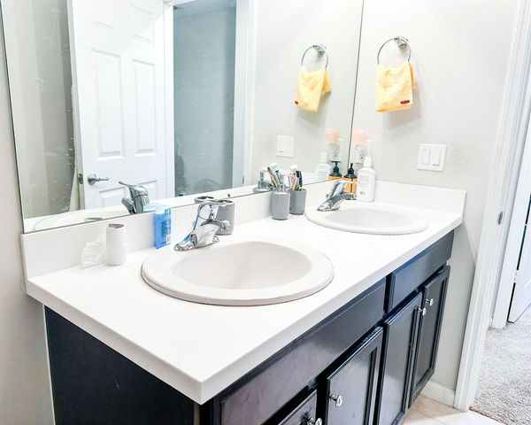 2325 SE Calcutta Circle, Port St. Lucie, FL 34952