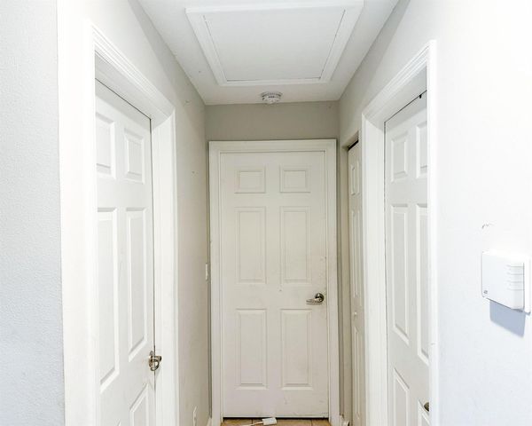 2325 SE Calcutta Circle, Port St. Lucie, FL 34952