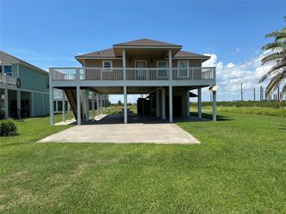 3415 Sand Dollar Drive, Crystal Beach, TX 77650