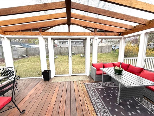 26 Mcdevitt Road, Randolph, MA 02368
