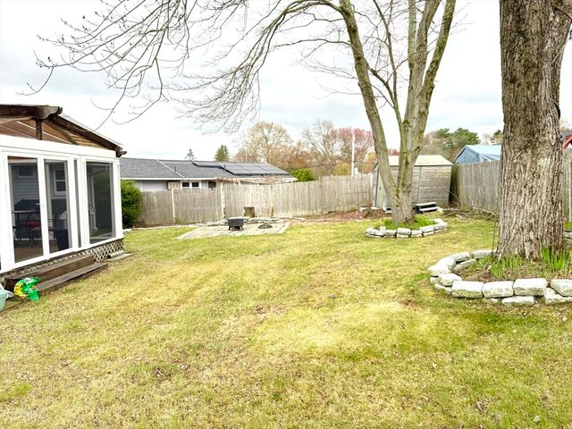 26 Mcdevitt Road, Randolph, MA 02368