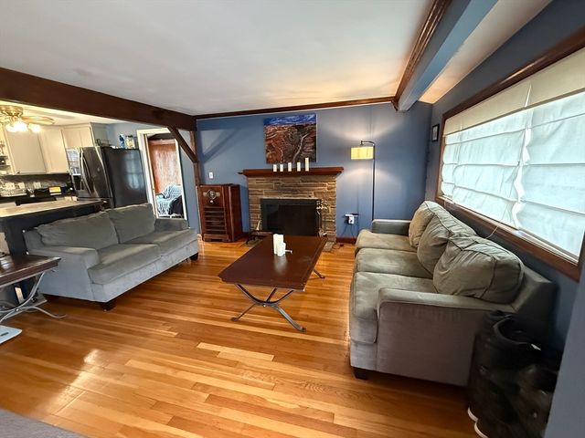 26 Mcdevitt Road, Randolph, MA 02368