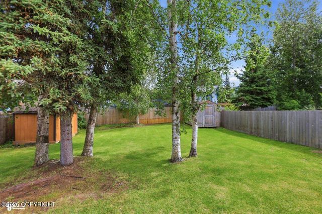 12457 Crested Butte Drive, Eagle River, AK 99577