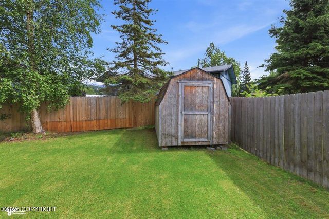 12457 Crested Butte Drive, Eagle River, AK 99577