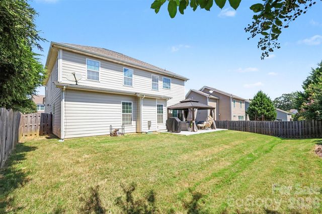 8719 Hallowford Drive, Huntersville, NC 28078