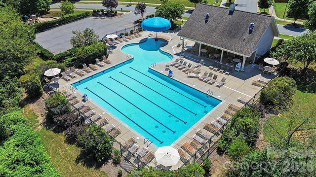 8719 Hallowford Drive, Huntersville, NC 28078