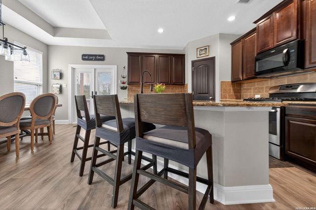 22811 Akin Town, San Antonio, TX 78261