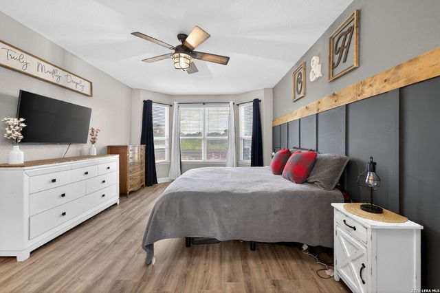 22811 Akin Town, San Antonio, TX 78261