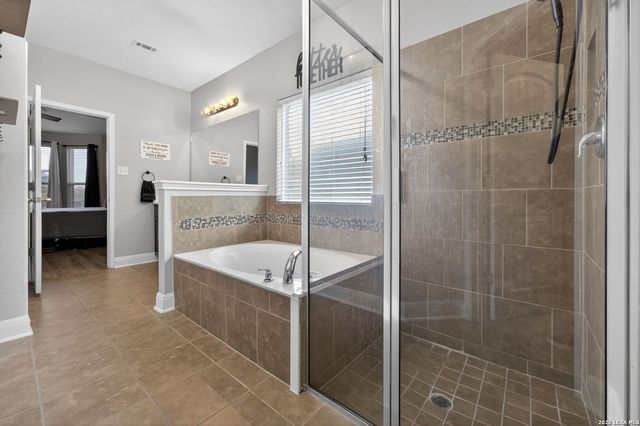 22811 Akin Town, San Antonio, TX 78261