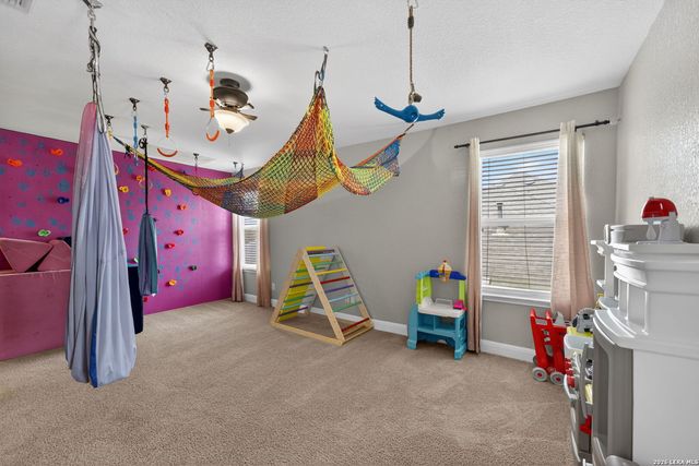 22811 Akin Town, San Antonio, TX 78261