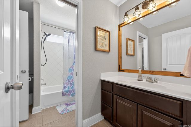 22811 Akin Town, San Antonio, TX 78261