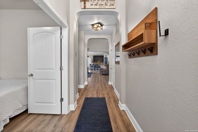 22811 Akin Town, San Antonio, TX 78261