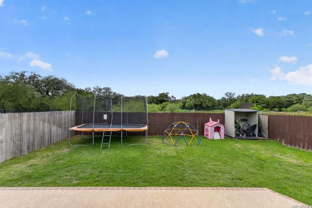 22811 Akin Town, San Antonio, TX 78261