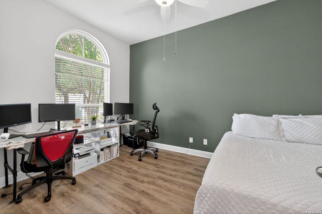 22811 Akin Town, San Antonio, TX 78261