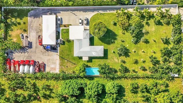 17300 SW 292nd St, Homestead, FL 33030