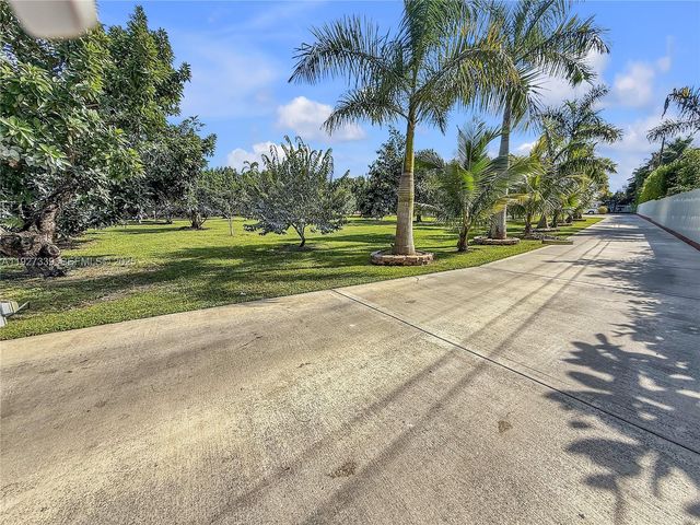 17300 SW 292nd St, Homestead, FL 33030