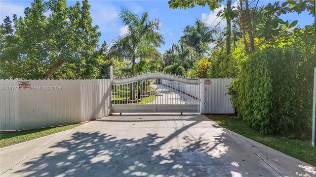 17300 SW 292nd St, Homestead, FL 33030