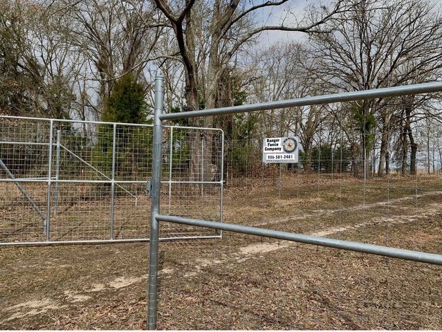 321 Private Road 6815, Eustace, TX 75124