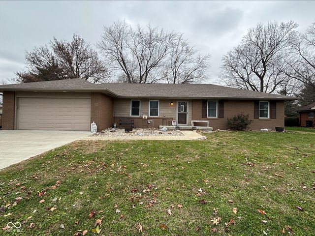 950 Cottonwood Drive, Columbus, IN 47203