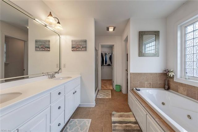 4195 Ambassador CIR, Williamsburg, VA 23188