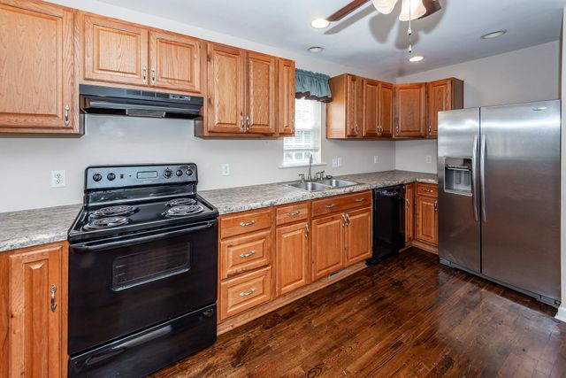 156 Hidden Hills Road, Cross, SC 29436