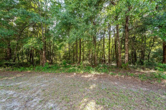 156 Hidden Hills Road, Cross, SC 29436