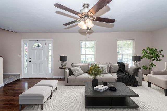 156 Hidden Hills Road, Cross, SC 29436