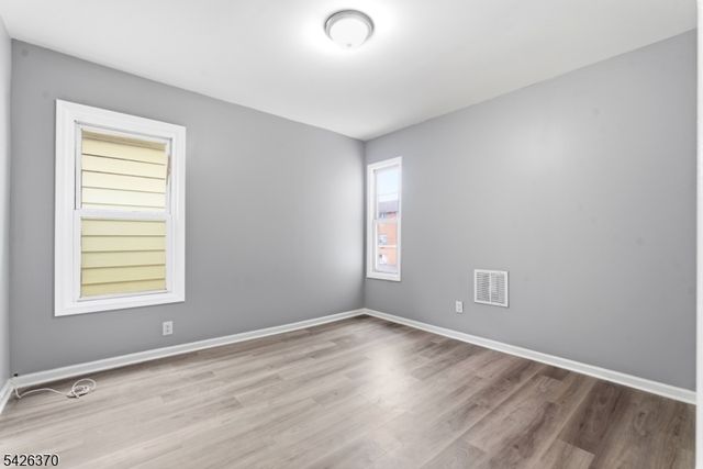 81 Westfield Ave, Elizabeth City, NJ 07208