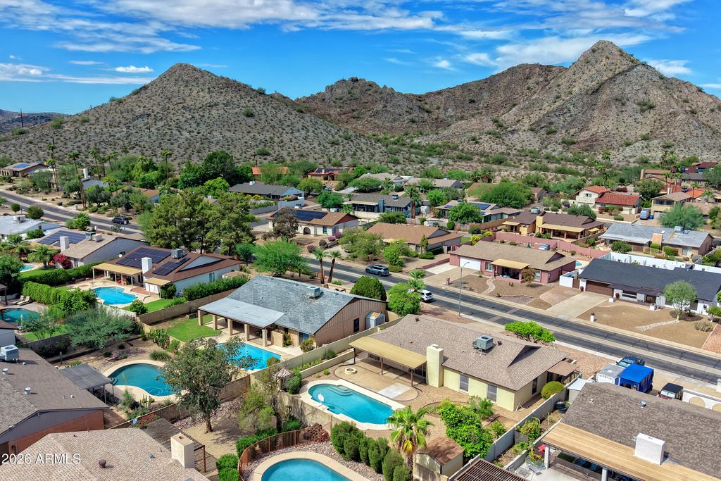2263 E CHRISTY Drive, Phoenix, AZ 85028 — photo 2