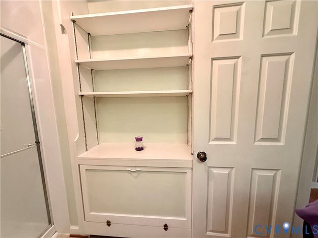 128 S 12th Ave, Hopewell, VA 23860