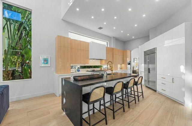 8849 Valhalla Drive, Delray Beach, FL 33446