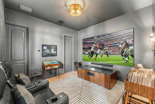 8849 Valhalla Drive, Delray Beach, FL 33446