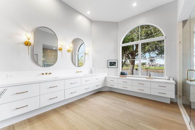 8849 Valhalla Drive, Delray Beach, FL 33446