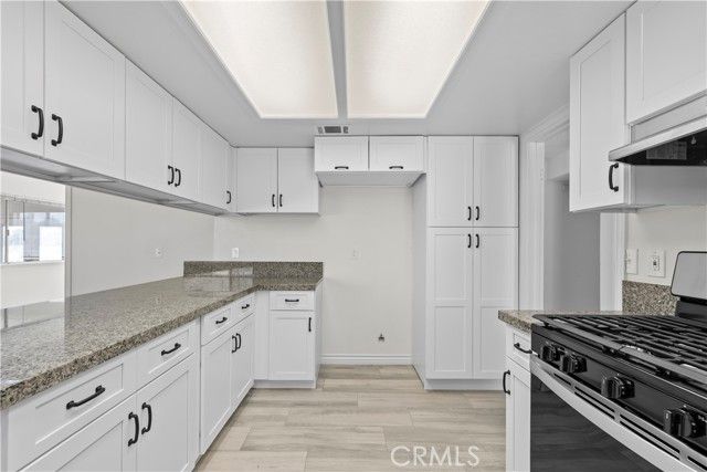 18021 Birch Street, Hesperia, CA 92345