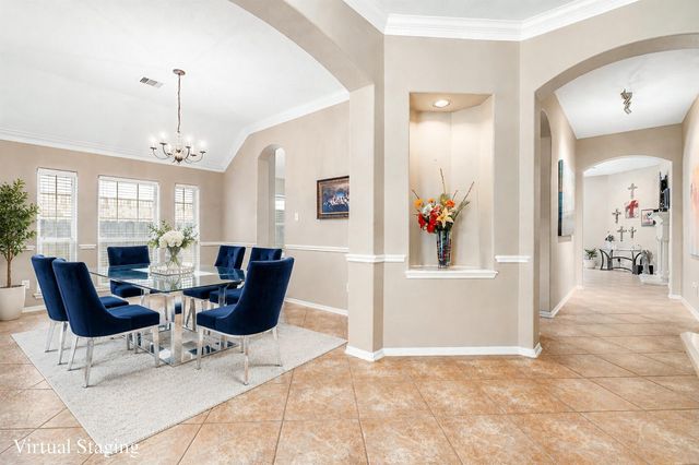 321 Holly Branch Lane, Kemah, TX 77565