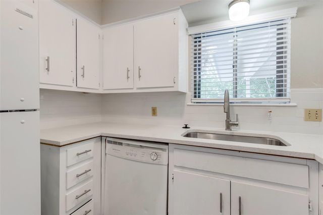 2005 Cody CT A, Austin, TX 78704