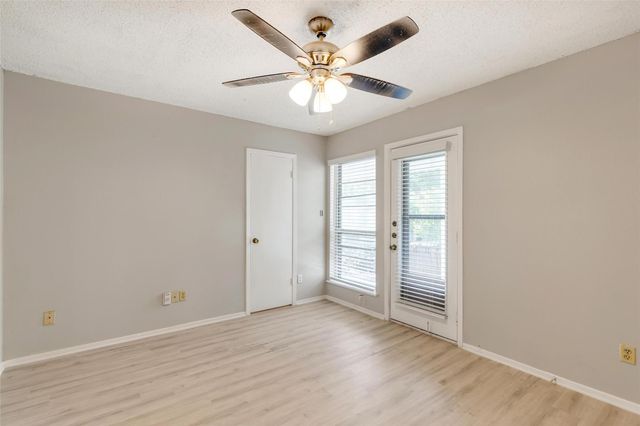 2005 Cody CT A, Austin, TX 78704