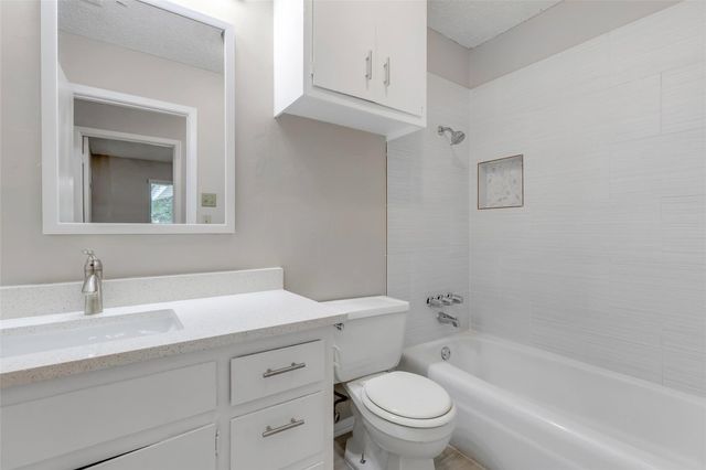 2005 Cody CT A, Austin, TX 78704